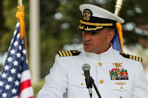 Navy commander pulled from job in connection with SEAL death